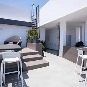 Sealife Citycenter Residences לרנקה
